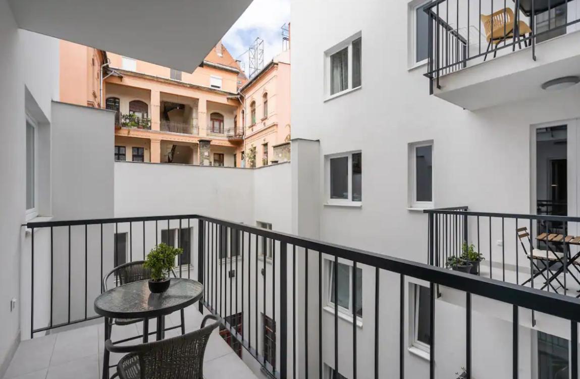 Apartment Black Rose Budapest